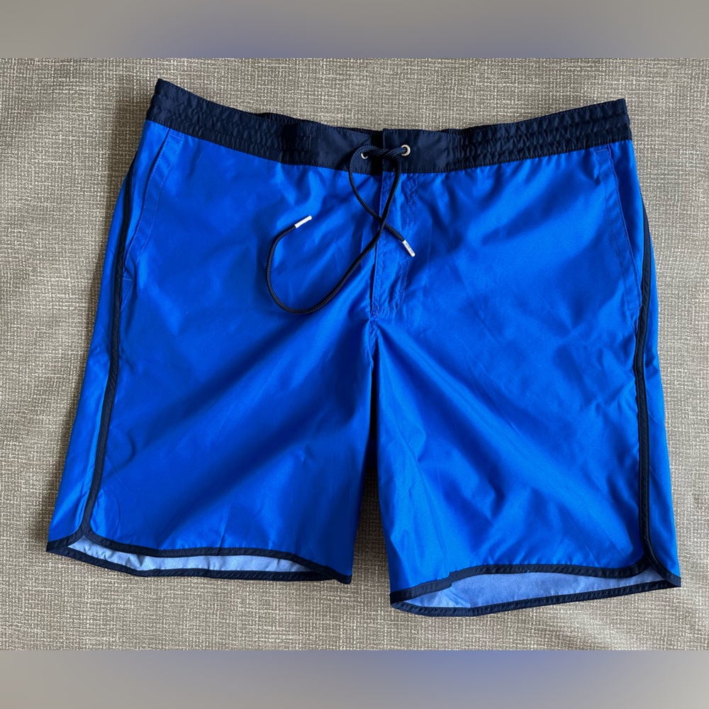 Lands’ End Men’s‎ Swim Trunks 2XL (46–48 Waist) Blue Mesh Lined Board Shorts